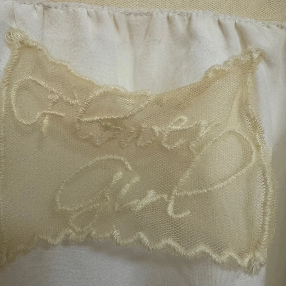 Charming White and Tan Kids Lace Flower Girl  Robe
